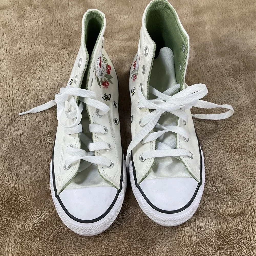 Converse All Star Bees and Berries High Top Trainers Limited Edition Youth US 2